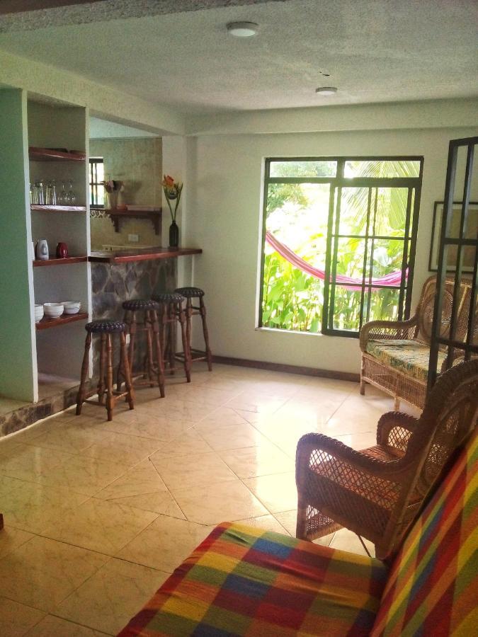 Windy View Guest House Archibolds ภายนอก รูปภาพ